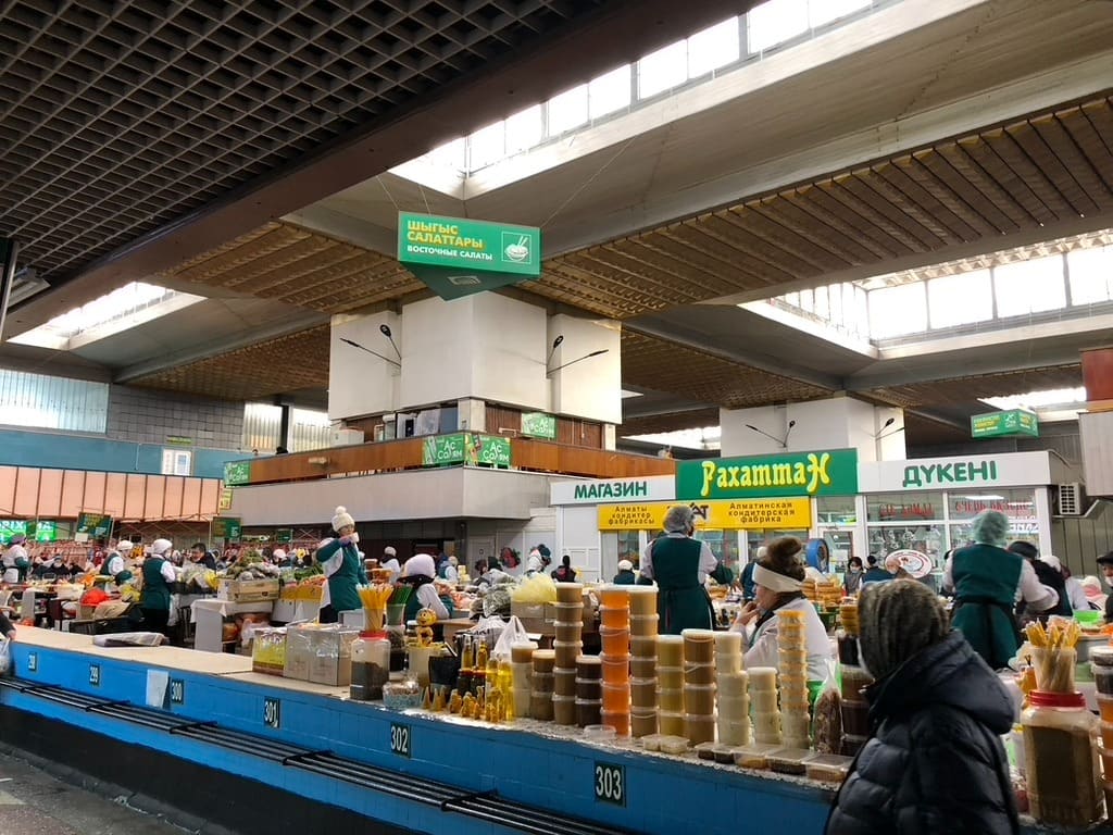 marché Almaty bazar vert