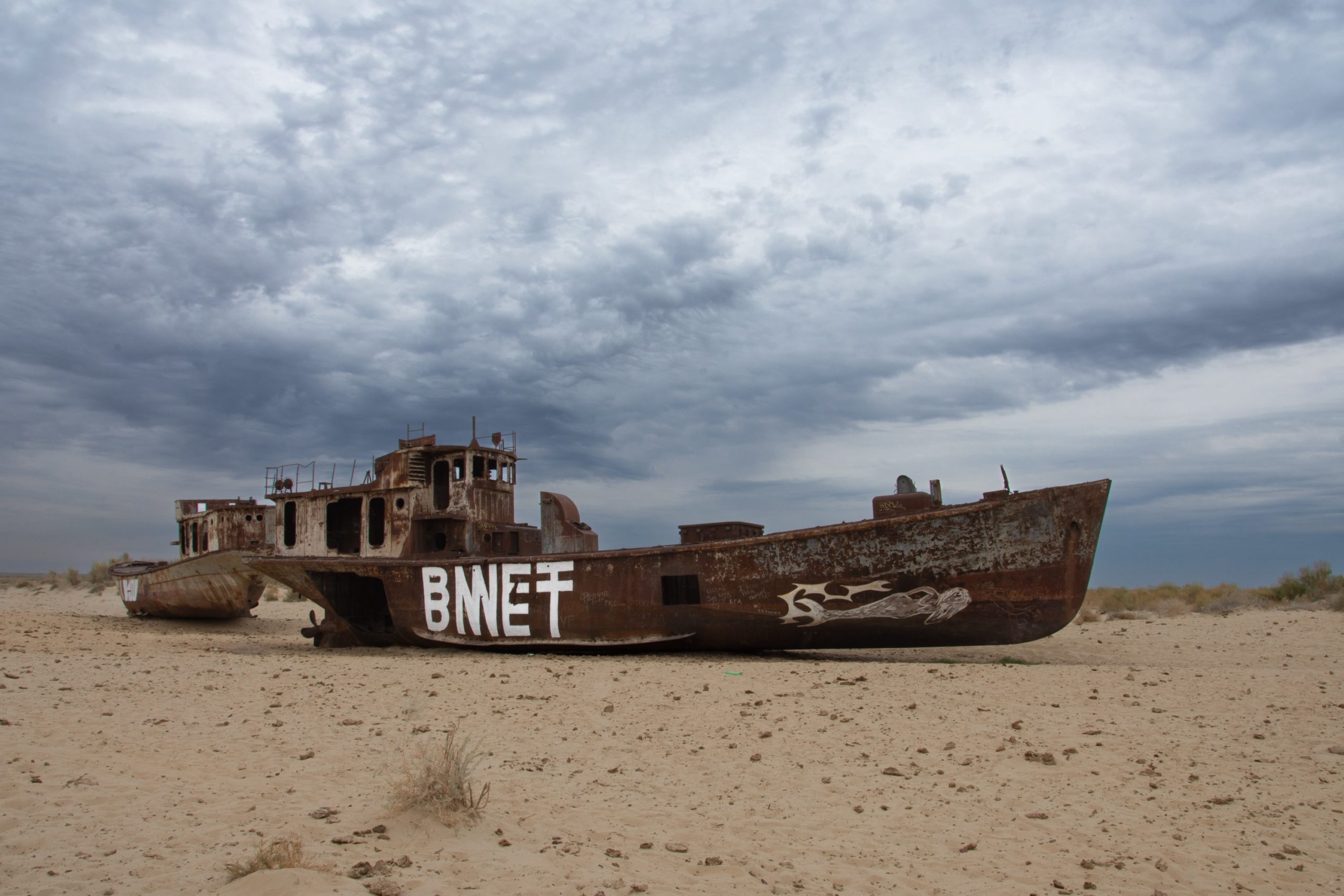 Cimetière de bateaux, Moynaq, mer d'Aral, Ouzbékistan - crédit : Zoé Toulouse