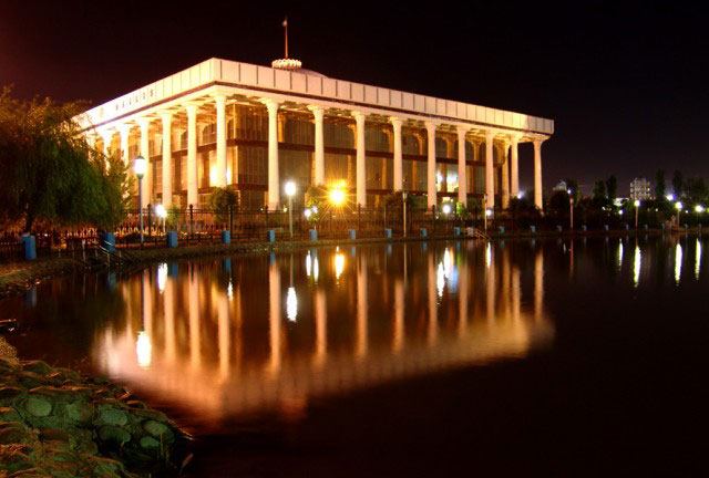 Parlement Tachkent Ouzbekistan