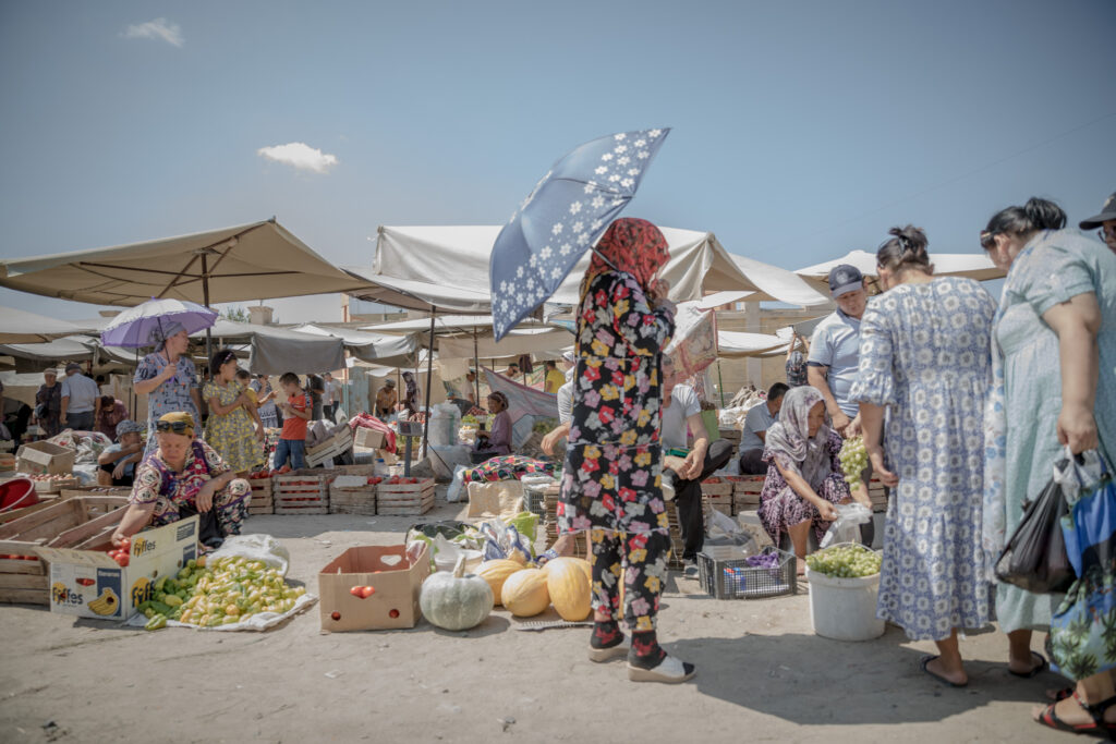 Ouzbékistan Garden Of Geometry Bazar Noukous