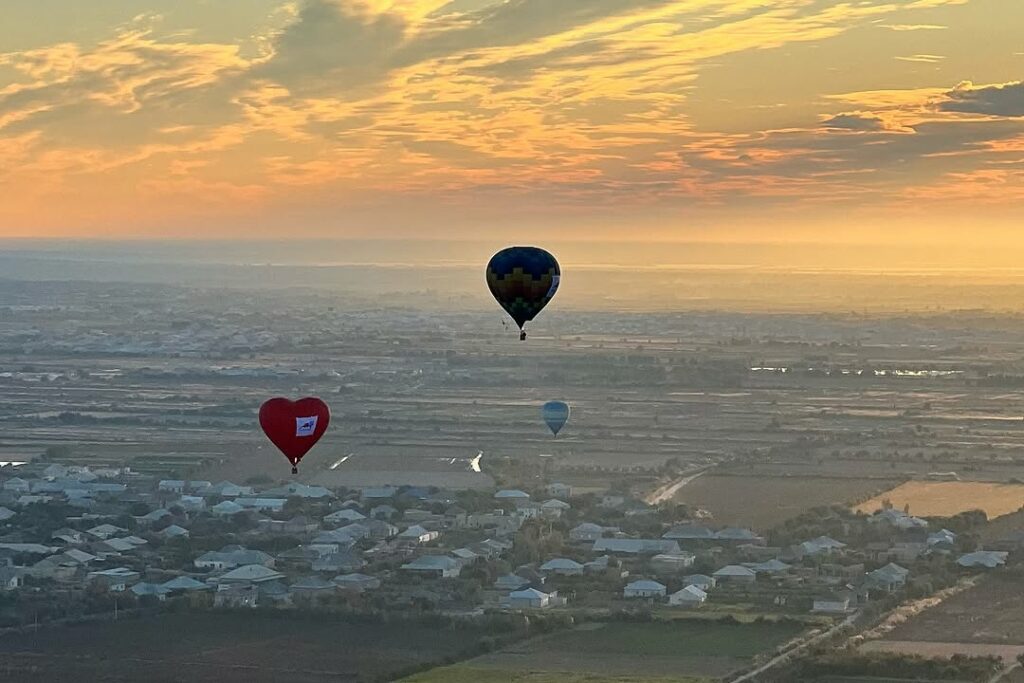 Ouzbékistan Montgolfières