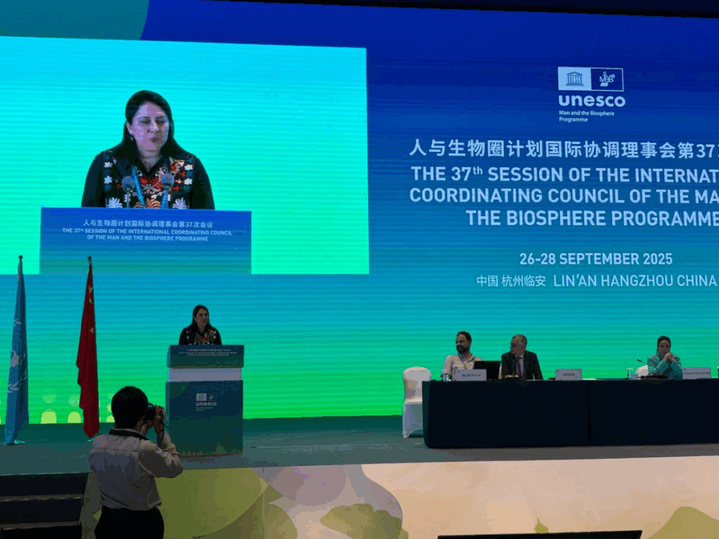 Photographie de la 37e session du Conseil international de coordination du programme sur l’Homme et la biosphère à Hangzhou, en Chine. Crédit : Ministère des Affaires étrangères de la République du Tadjikistan