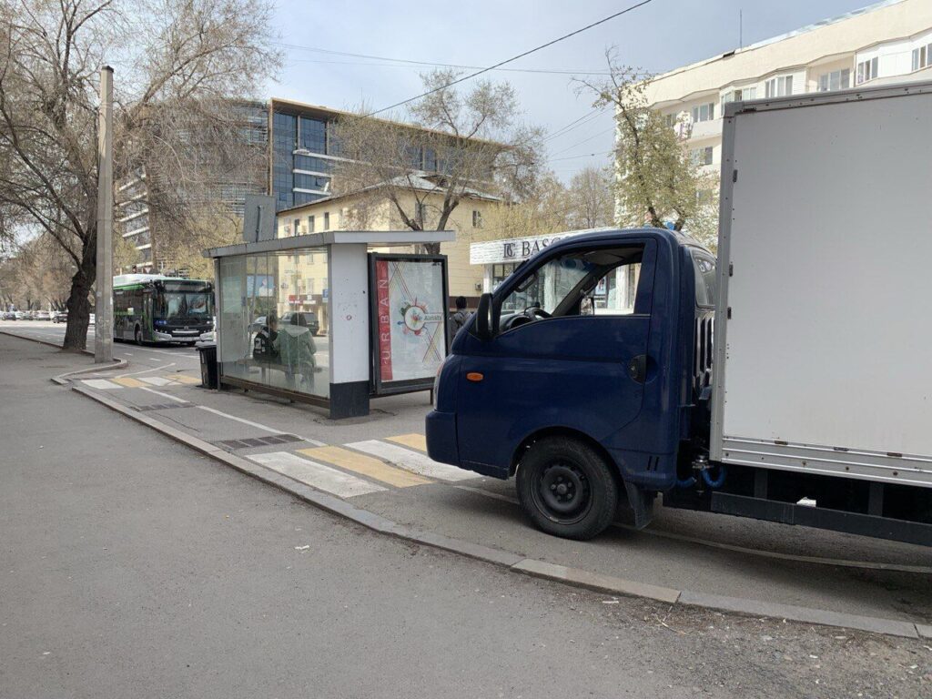 Camion piste cyclable Almaty