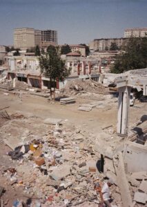 ruines destruction pierre immeuble
