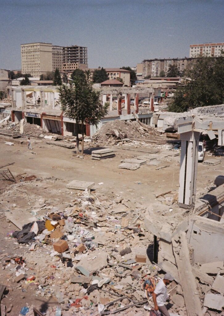 ruines destruction pierre immeuble