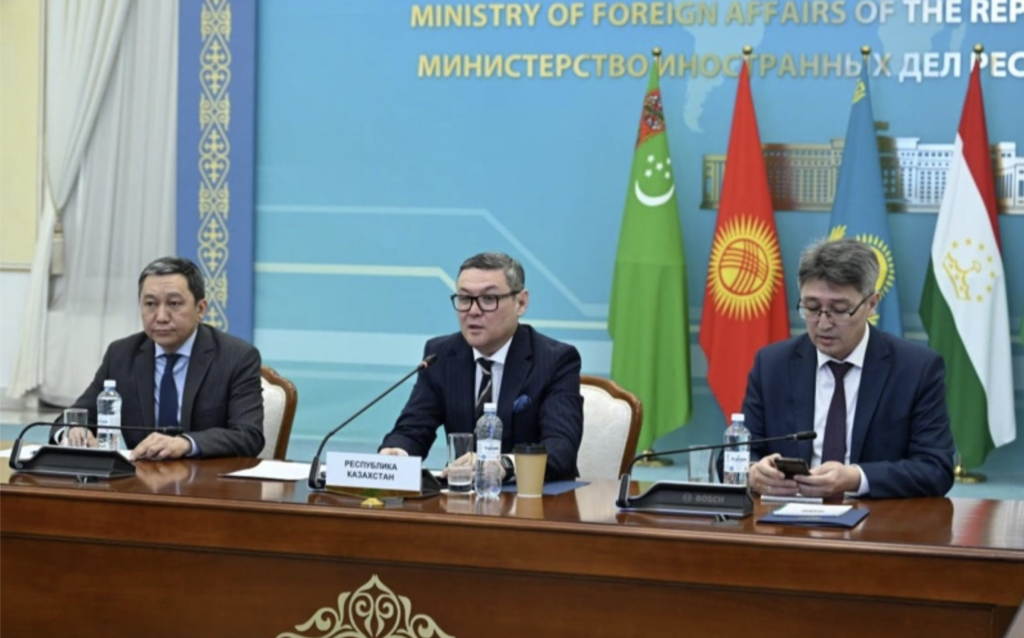 Le 16 février denrier s'est tenu à Astana entre les représentants des États d'Asie centrale et afghans. Crédit : Ministère des Affaires étrangères du Kazakhstan