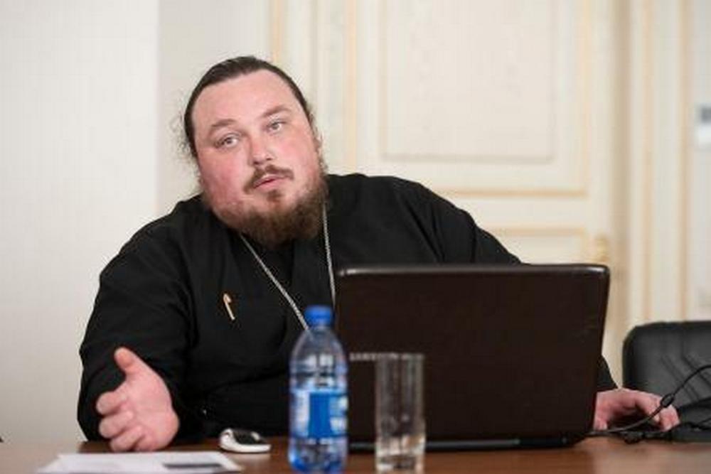 Le père Iakov, prêtre orthodoxe du Kazakhstan, persécuté pour ses positions contre la guerre en Ukraine. Crédit : Bureau International des Droits de l'Homme au Kazakhstan