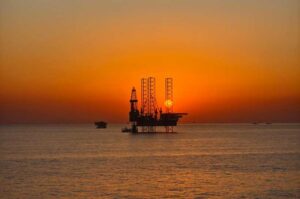 Depuis la crise du détroit d'Ormuz, les réserves de pétrole du Kazakhstan attirent les pays d'Asie de l'Est (illustration)